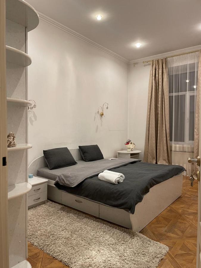 Apartment Kostyushka Лвив Екстериор снимка